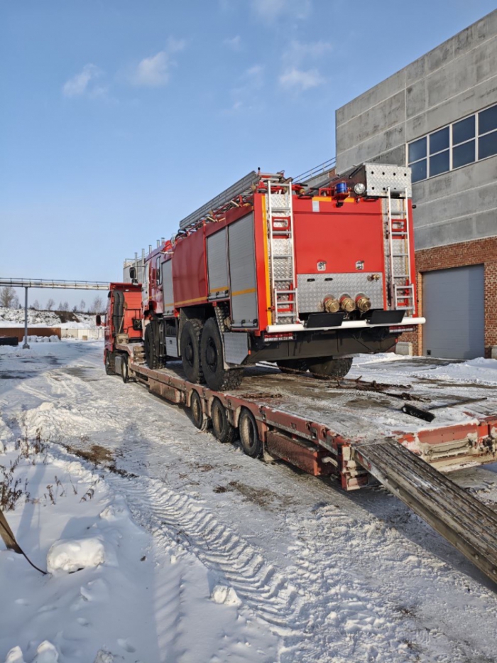 Поставка автомобилей пенного тушения в Южно-Сахалинск